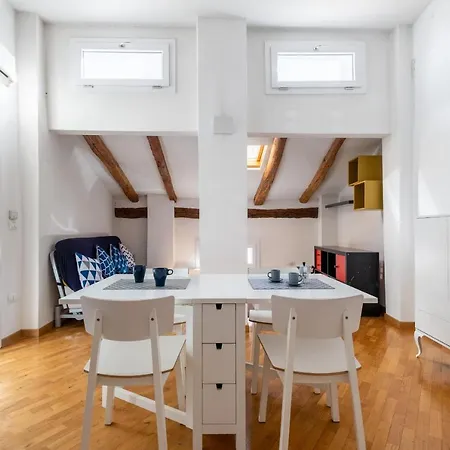 Guerrazzi Vicino A Palazzo Garganelli Διαμέρισμα